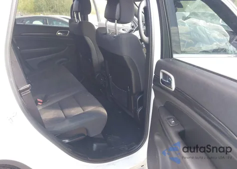 2019 Jeep Grand Cherokee Laredo E 4X4 from USA, damaged, VIN 1C4RJFAG7KC849143